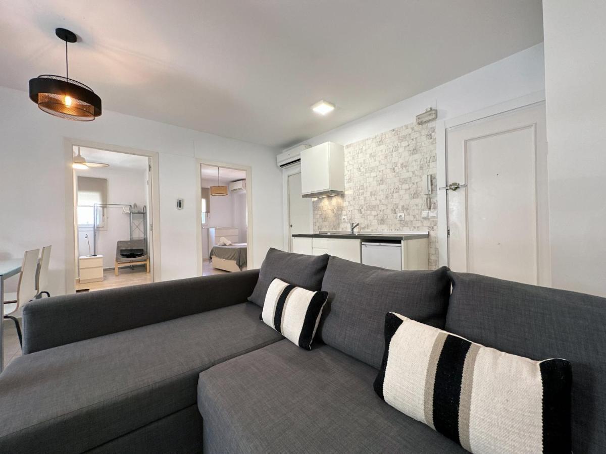 Santa Lucia 2 Bedrooms Apartment Малага Экстерьер фото