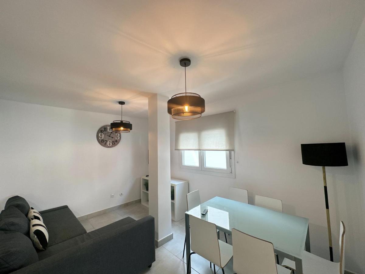 Santa Lucia 2 Bedrooms Apartment Малага Экстерьер фото