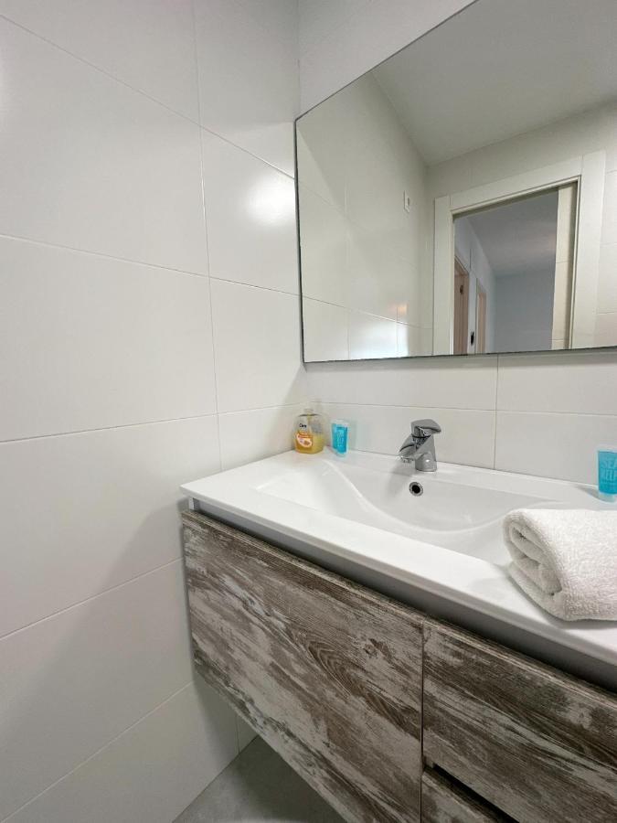 Santa Lucia 2 Bedrooms Apartment Малага Экстерьер фото